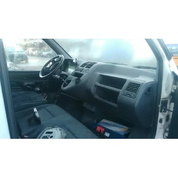 mercedes-benz vito (w638) caja cerrada del año 2000