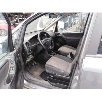 opel zafira a del año 2005
