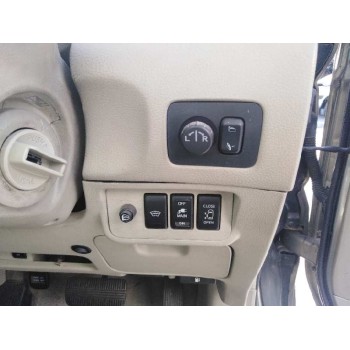 nissan elgrand (2002-2010) del año 2002