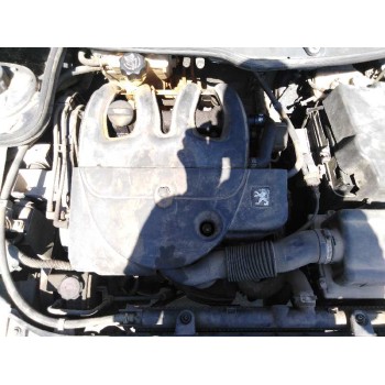 peugeot 206 berlina del año 2000