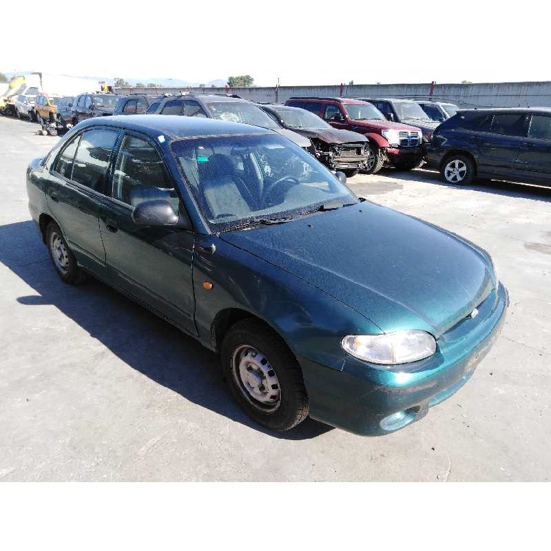 HYUNDAI ACCENT Sedán (X-3) 2000