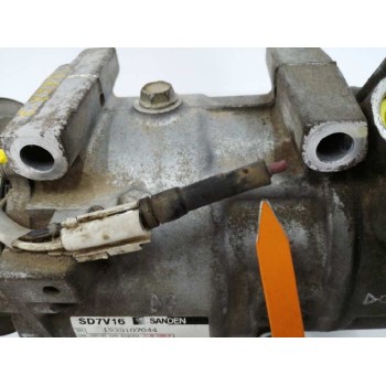 Recambio de compresor aire acondicionado para dacia duster laureate 4x2 referencia OEM IAM 926000097R ENCHUFE CORTADO 
