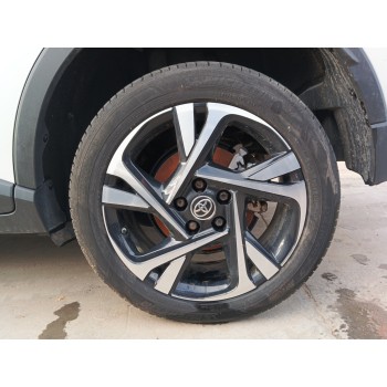 toyota c-hr (_x1_) del año 2023