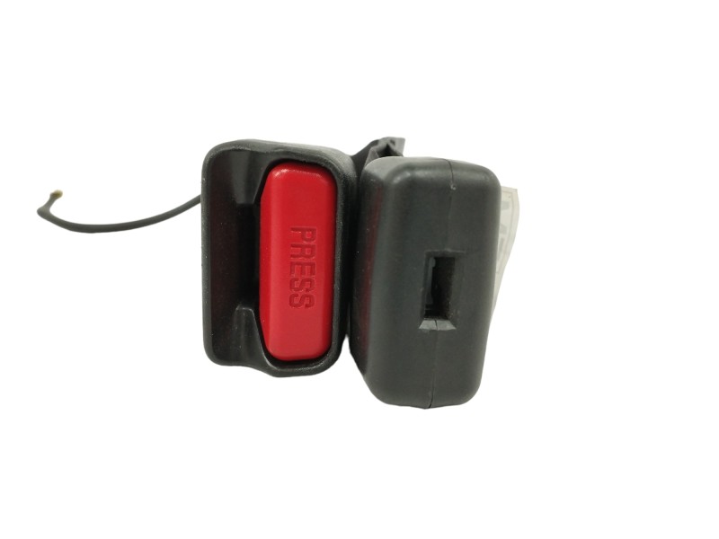 Recambio de enganche cinturon derecho para subaru forester 2.0 diesel cat referencia OEM IAM TKAH0ES167 TRASERO 