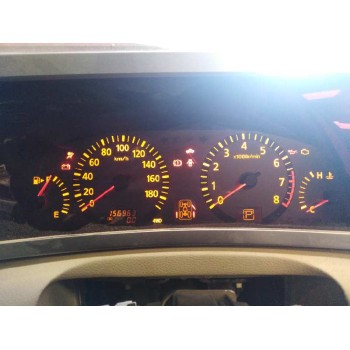 nissan elgrand (2002-2010) del año 2002