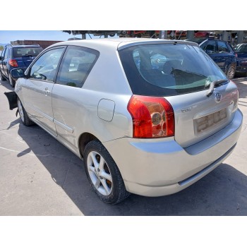 toyota corolla (e12) del año 2005