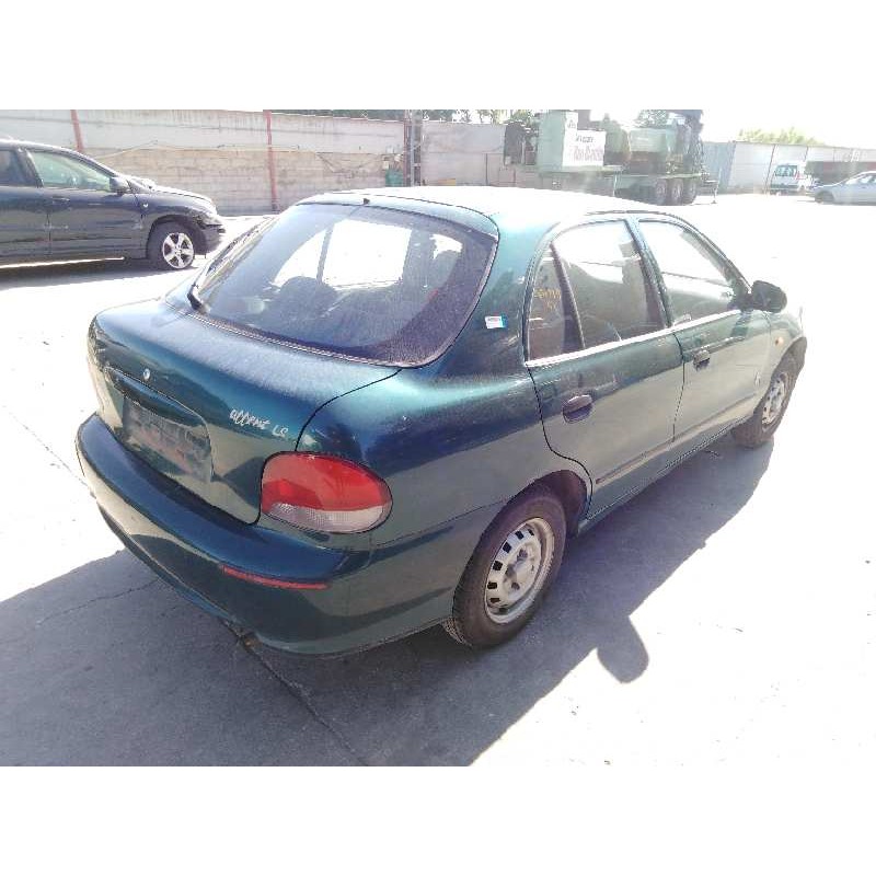 HYUNDAI ACCENT Sedán (X-3) 2000