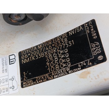 toyota c-hr (_x1_) del año 2023