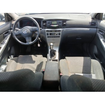 toyota corolla (e12) del año 2005