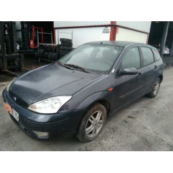 ford focus berlina (cak) del año 2004