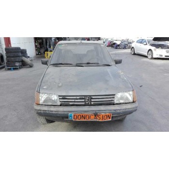 peugeot 205 berlina del año 1987