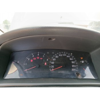 toyota corolla (e12) del año 2005