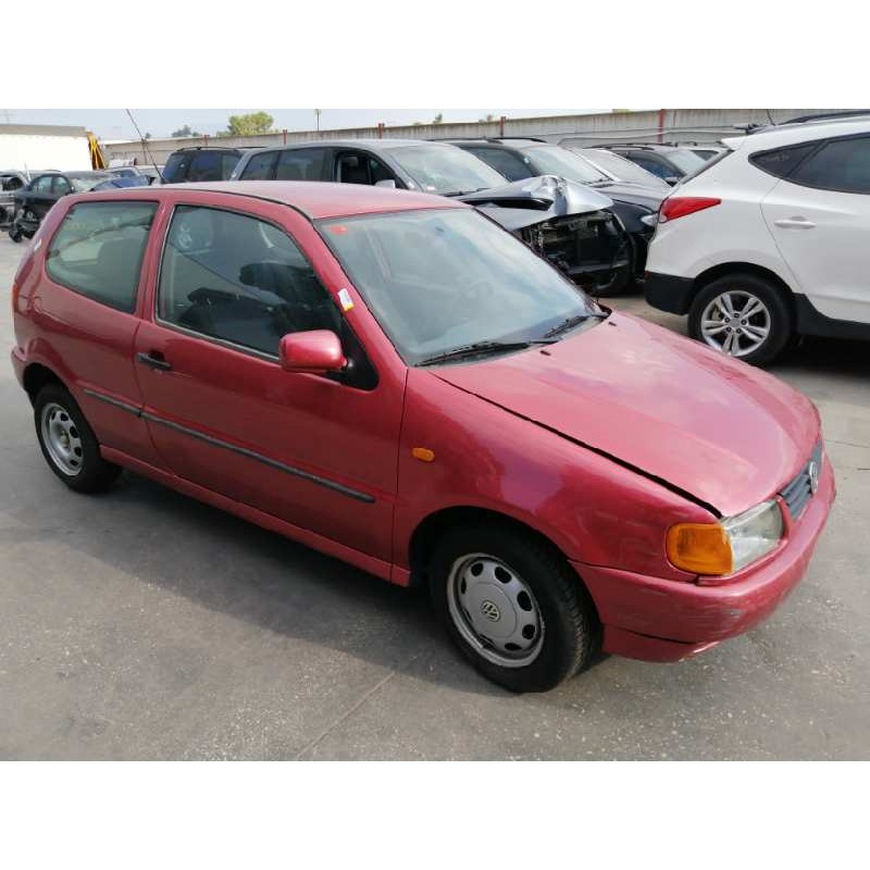 VOLKSWAGEN POLO BERLINA (6N1)