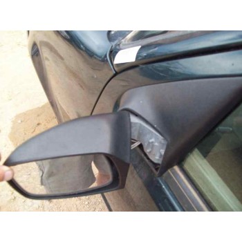 ford fiesta berlina del año 1997