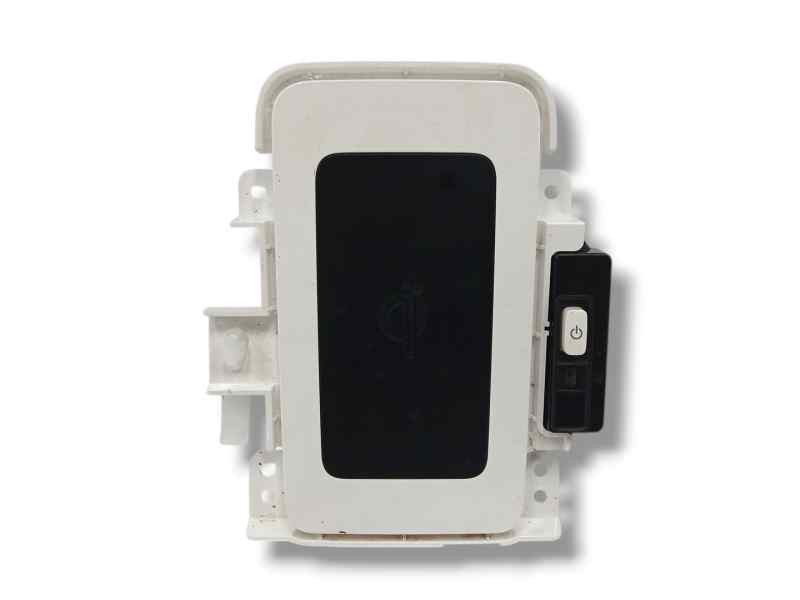 Recambio de modulo electronico para toyota prius 1.8 hybrid zvw50,zvw51,zvw50r referencia OEM IAM 861C047010 CARGA INALAMBRICA Recambio de modulo electronico para toyota prius 1.8 hybrid zvw50,zvw51,zvw50r referencia OEM IAM 861C047010 CARGA INALAMBRICA