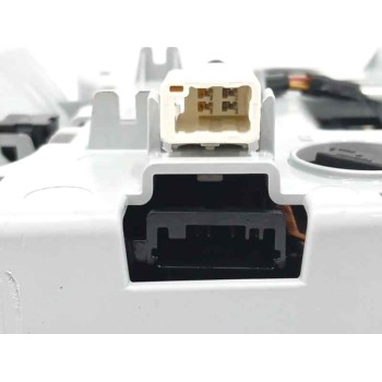 Recambio de luz interior para toyota prius 1.8 hybrid zvw50,zvw51,zvw50r referencia OEM IAM 1D111220G  