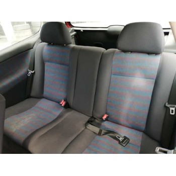 volkswagen polo berlina (6n1) del año 1997