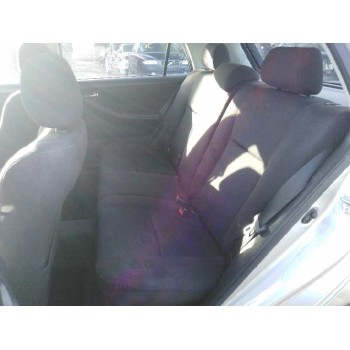 toyota corolla (e12) del año 2005