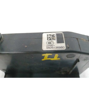 Recambio de cerradura puerta trasera izquierda para citroën c4 picasso 1.2 12v e-thp referencia OEM IAM 9826136980  