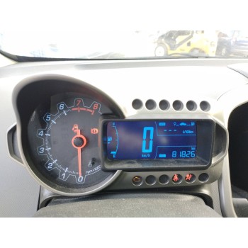 chevrolet aveo berlina hatchback del año 2012