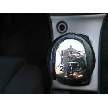 toyota corolla (e12) del año 2005