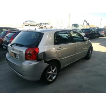 toyota corolla (e12) del año 2005