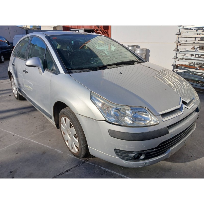 citroën c4 berlina del año 2004