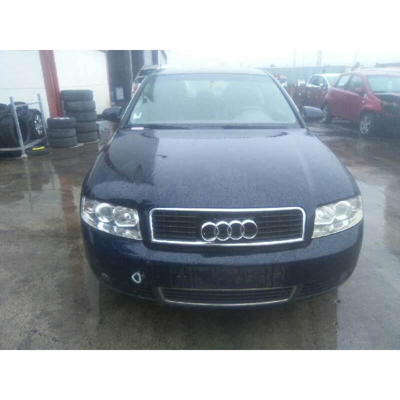 AUDI A4 BERLINA (8E)