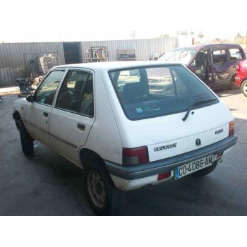 peugeot 205 berlina del año 1996