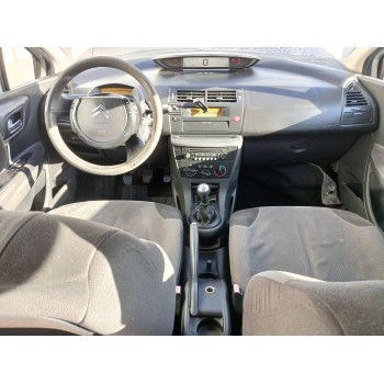 citroën c4 berlina del año 2004