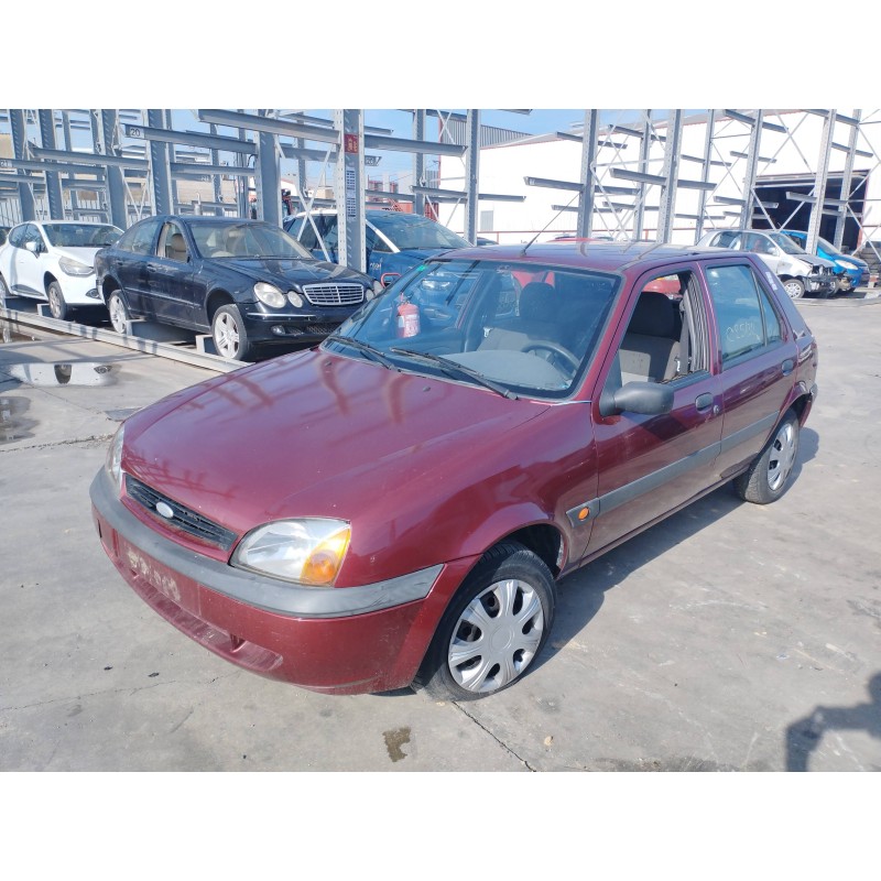 ford fiesta berlina (dx) del año 1999