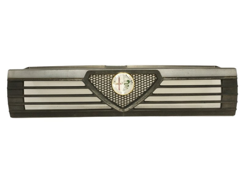 Recambio de rejilla delantera para alfa romeo 33 berlina 1.3 milano referencia OEM IAM 96500509  