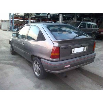 opel kadett e del año 1990