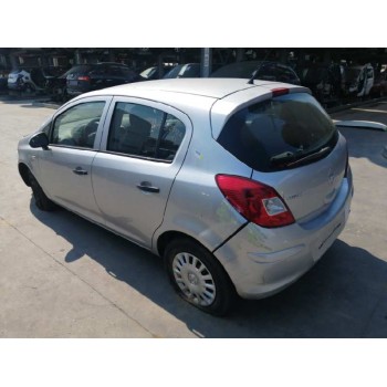 opel corsa d del año 2009