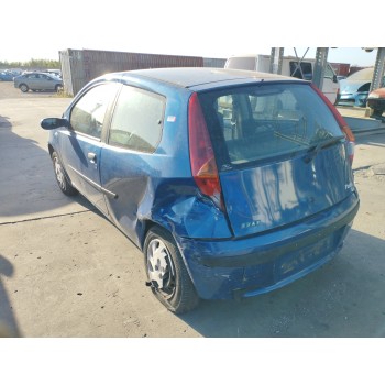 fiat punto berlina (188) del año 2001