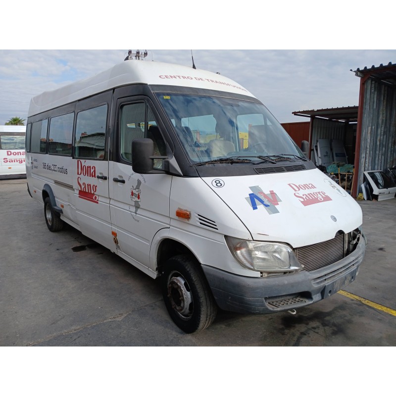 MERCEDES-BENZ SPRINTER 4-T AUTOBÚS (B904)