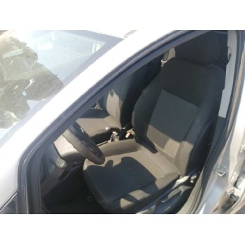 opel corsa d del año 2009