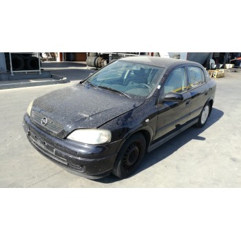 opel astra g berlina del año 2002
