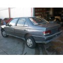PEUGEOT 405 BERLINA