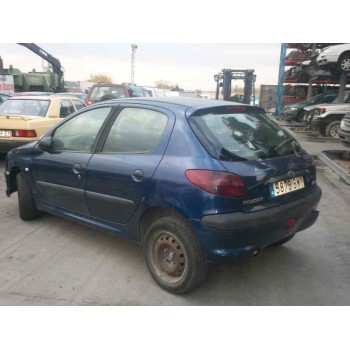 peugeot 206 berlina del año 2002
