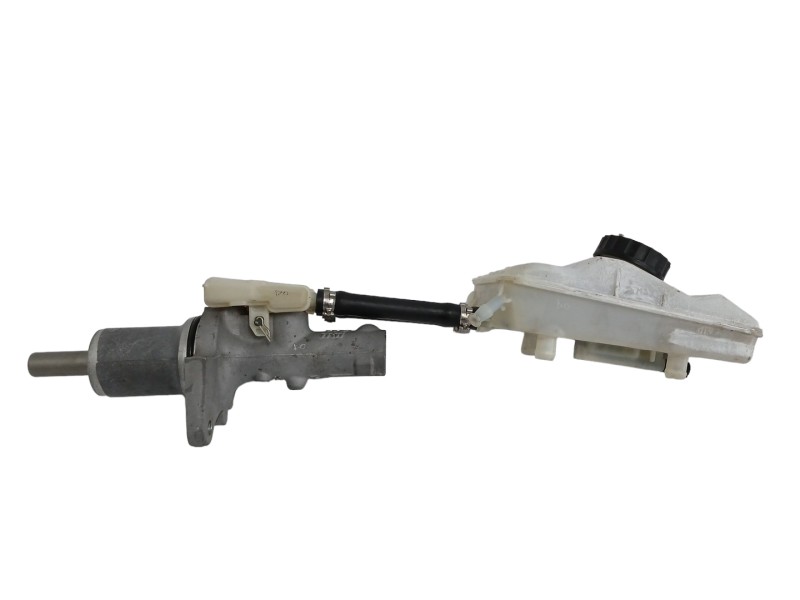 Recambio de bomba freno para mercedes-benz vito kasten (639) 2.1 cdi referencia OEM IAM A0004317401  