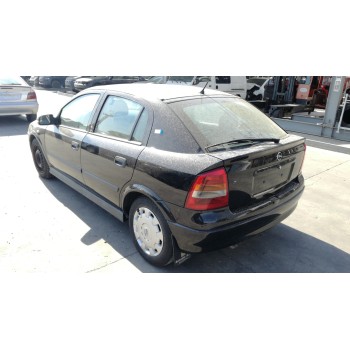 opel astra g berlina del año 2002