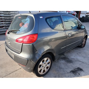 mitsubishi colt berlina 3 (cz) del año 2006