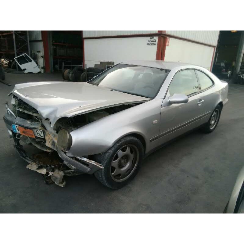 MERCEDES-BENZ CLASE CLK (W208) COUPE