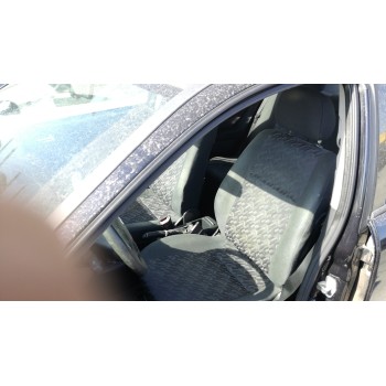 opel astra g berlina del año 2002