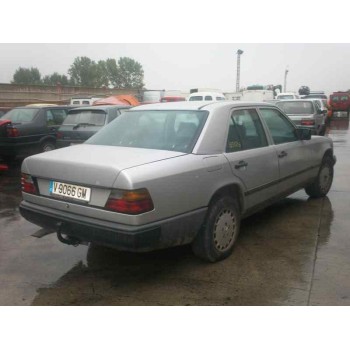 mercedes-benz clase e (w124) berlina del año 1992