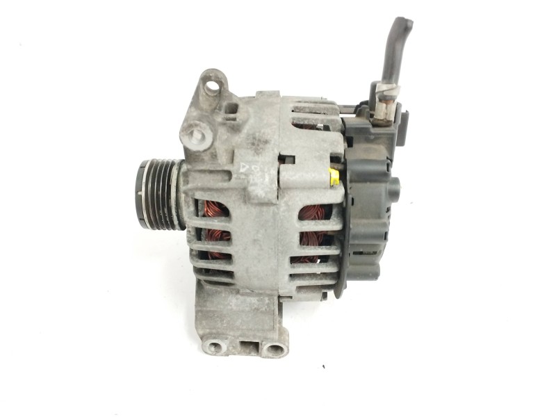 Recambio de alternador para mercedes-benz clase a (w169) 2.0 cat referencia OEM IAM A2661541302 TG11C074 