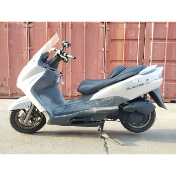 suzuki uh 125 / burgman del año 2005