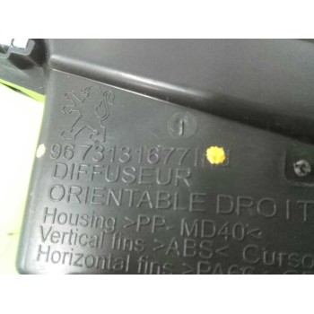 Recambio de rejilla aireadora para peugeot 2008 (--.2013) gt line referencia OEM IAM 9673131677 LADO DERECHO 