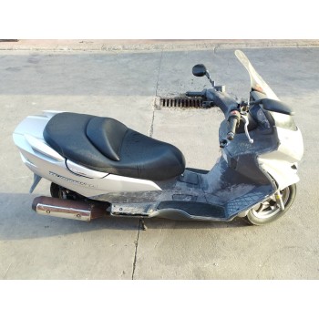 suzuki uh 125 / burgman del año 2005